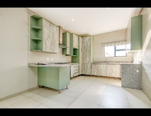 2 BEDROOM APARTMENT RENTED IN NORTHCLIFF